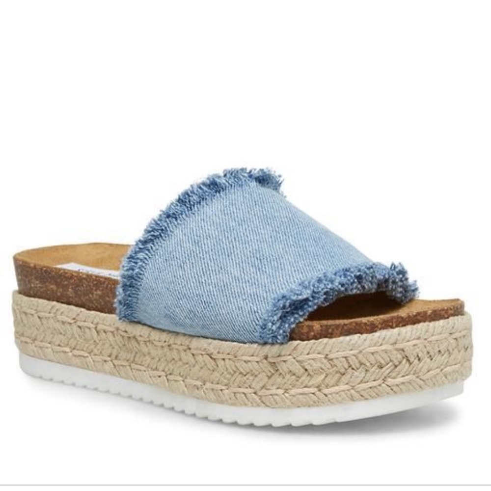 *** SOLD *** Steve Madden Kolten Denim Sandals